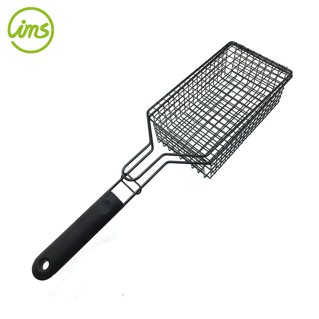 non-stick bbq grilling basket with silicone handle | bbq grill basket